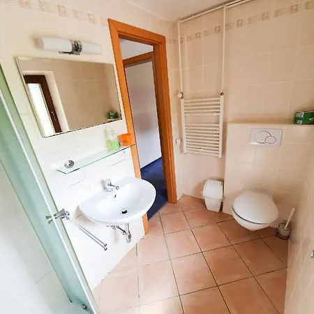 Barborka - Národní Park Krkonoše, Sauna, Bazén, Dětské Hřiště, Gril, 6 Pokojů, Kuchyň, Společenská Místnost S Krbem Chalet Vrchlabí