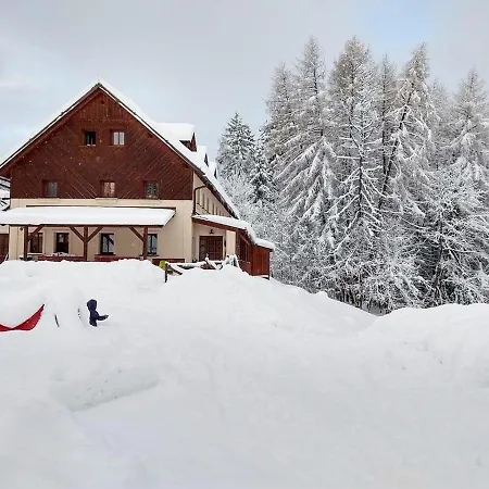 Chalet Barborka - Národní Park Krkonoše, Sauna, Bazén, Dětské Hřiště, Gril, 6 Pokojů, Kuchyň, Společenská Místnost S Krbem *